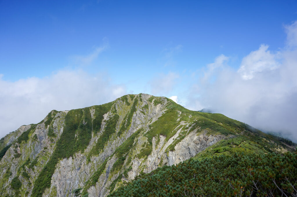 烏帽子岳