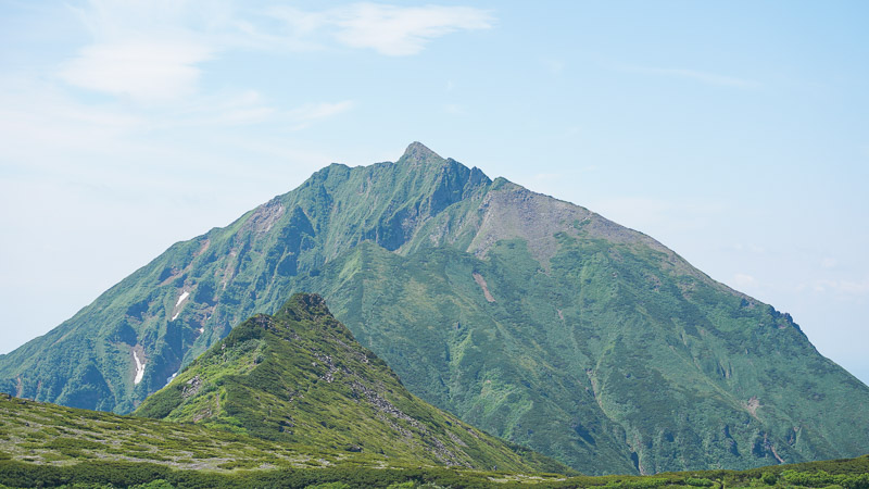 大雪山・ニペソツ山｜幻の百名山をテント泊1泊2日｜登山記録・2024年7月